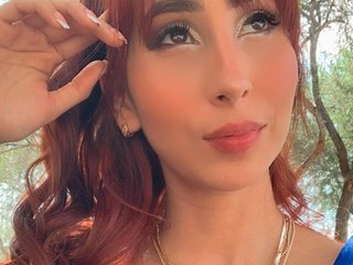 Ερωτική συνομιλία μέσω βίντεο QueenLatina