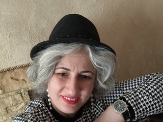 Ερωτική συνομιλία μέσω βίντεο QueenSusana