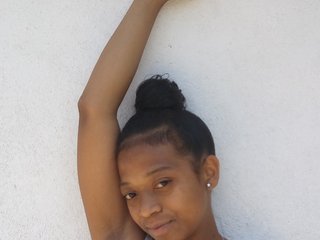 Ερωτική συνομιλία μέσω βίντεο Raissacute