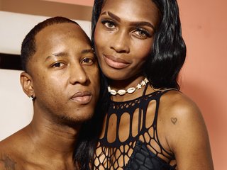 Ερωτική συνομιλία μέσω βίντεο Randy-and-Chanell