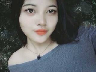 Ερωτική συνομιλία μέσω βίντεο ranyaa