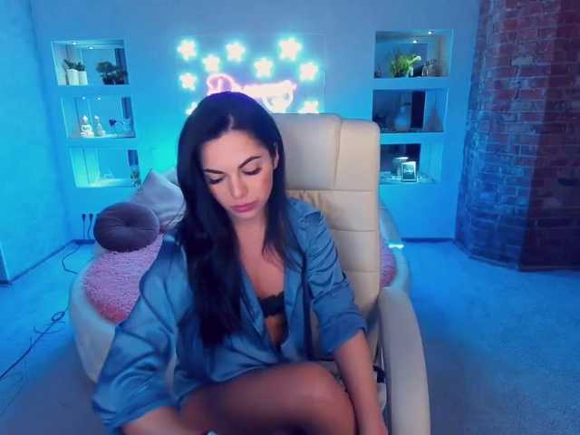 Εκπομπές οθόνης Addicted_to_u
