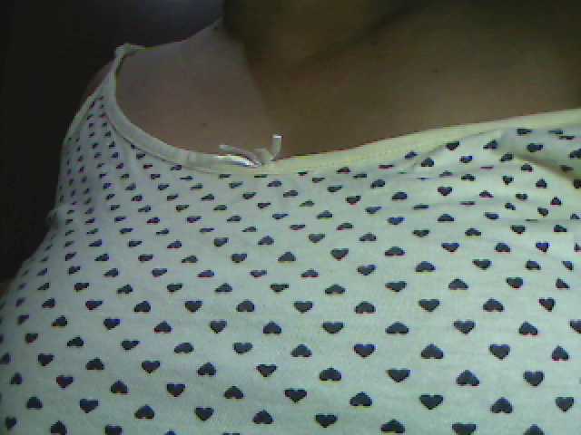 Εκπομπές οθόνης RealCumBaby