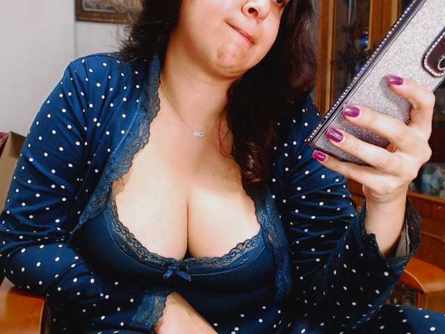 Εκπομπές οθόνης Rebeca4you