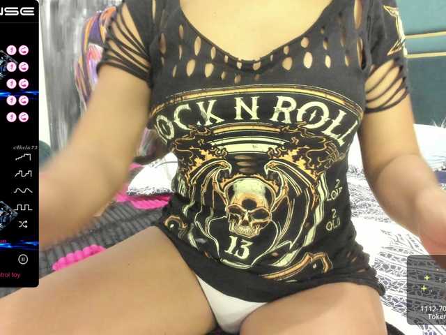 Εκπομπές οθόνης RebeccaRosse