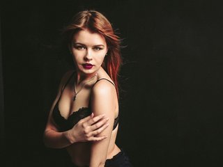 Ερωτική συνομιλία μέσω βίντεο RedDoll