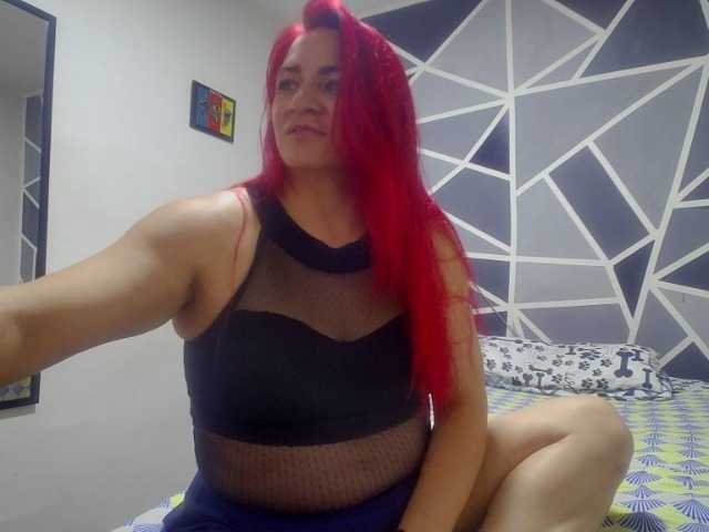 Φωτογραφίες redhair805 Welcome guys... my sexuality accompanied by your vibrations make me very horny