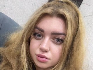 Ερωτική συνομιλία μέσω βίντεο RedMadonna