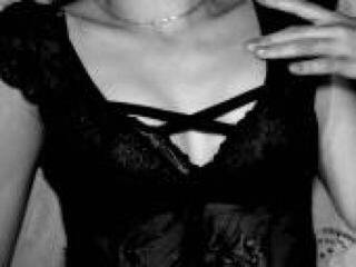 Ερωτική συνομιλία μέσω βίντεο redmira