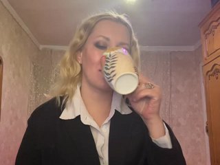 Ερωτική συνομιλία μέσω βίντεο ReeseTerron