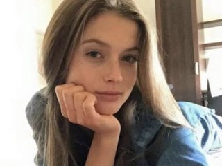 Ερωτική συνομιλία μέσω βίντεο Regina-Lynne