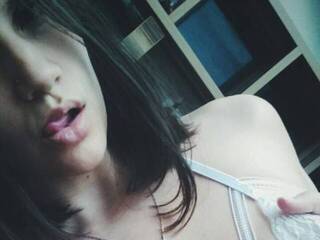 Ερωτική συνομιλία μέσω βίντεο Reinammm