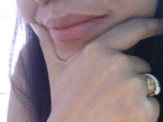 Ερωτική συνομιλία μέσω βίντεο revive02