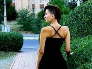 Ερωτική συνομιλία μέσω βίντεο risis23