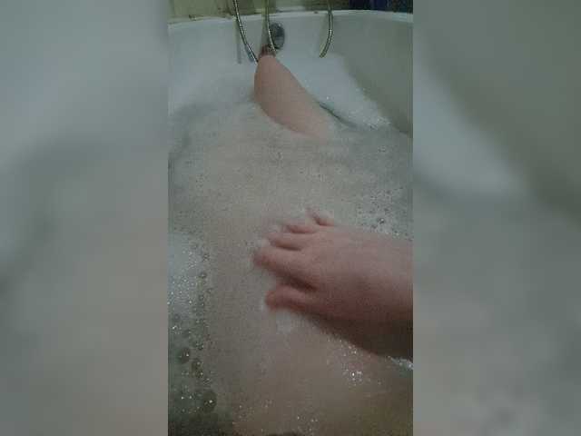 Εκπομπές οθόνης bll0ndynka