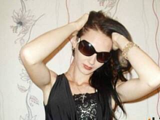 Ερωτική συνομιλία μέσω βίντεο romasheri