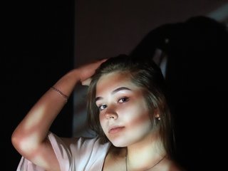 Ερωτική συνομιλία μέσω βίντεο ronigreny