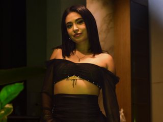 Ερωτική συνομιλία μέσω βίντεο RosalineBenz