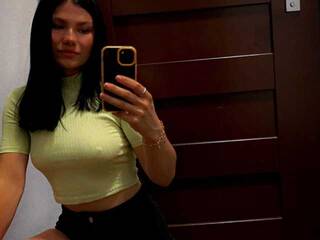 Ερωτική συνομιλία μέσω βίντεο RoseHotty