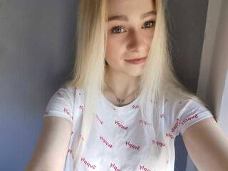 Ερωτική συνομιλία μέσω βίντεο RoxiSexy