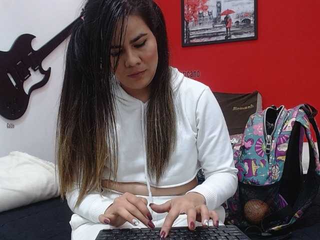 Εκπομπές οθόνης Roxy-Spencer