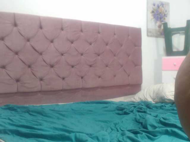 Εκπομπές οθόνης roxyhot1