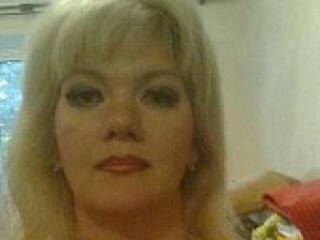 Ερωτική συνομιλία μέσω βίντεο runetoxxxle