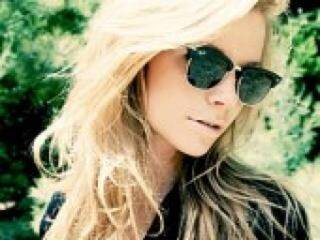 Ερωτική συνομιλία μέσω βίντεο rusallcka