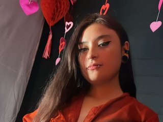 Ερωτική συνομιλία μέσω βίντεο Saarah69