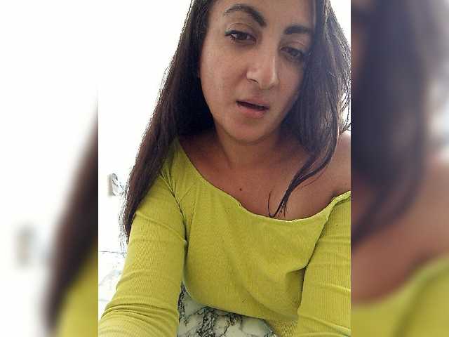 Εκπομπές οθόνης SabrinaM