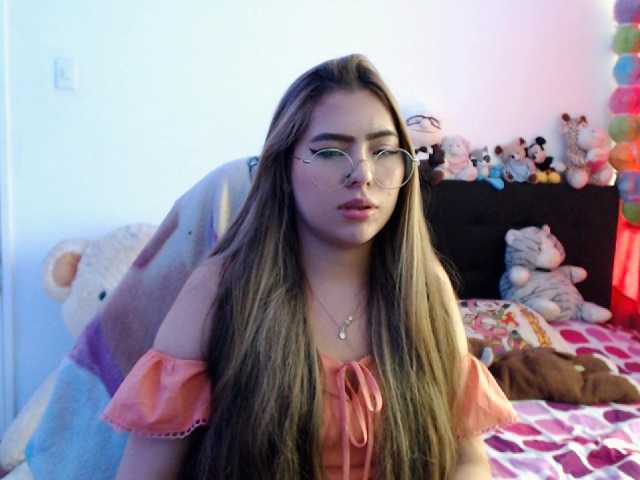 Φωτογραφίες sabrinna-l Meet my show Boys #latina #cum #boobs #smile #shy #kpop #anime #videogames #lesbian♥