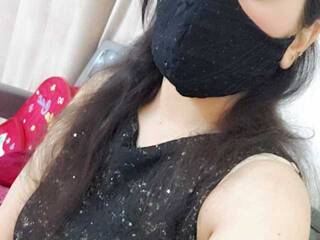 Ερωτική συνομιλία μέσω βίντεο Sairakhan95