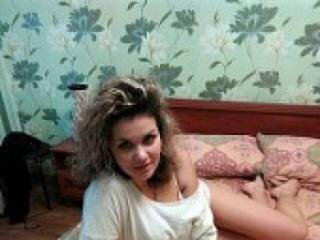 Ερωτική συνομιλία μέσω βίντεο sakurash