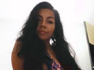 Ερωτική συνομιλία μέσω βίντεο Salome-honey9