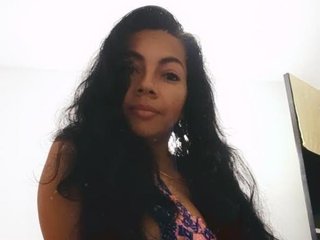 Ερωτική συνομιλία μέσω βίντεο Salome-honey9