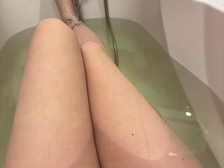 Ερωτική συνομιλία μέσω βίντεο Saltycherries