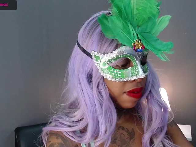 Εκπομπές οθόνης samantaafox