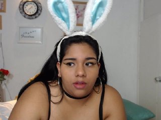 Φωτογραφίες samihoney7 Sunday of naughty bunnies #cum #chubbygirl #sexy #latina #twerk #bigtits #bigass #dance let's go !!