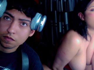 Ερωτική συνομιλία μέσω βίντεο SammiAndSoffi