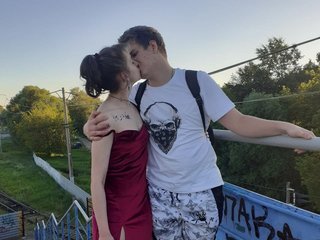 Ερωτική συνομιλία μέσω βίντεο SanctaLuna13