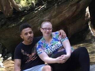 Ερωτική συνομιλία μέσω βίντεο SandA20