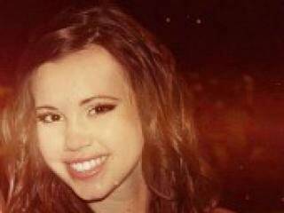 Ερωτική συνομιλία μέσω βίντεο saniyah