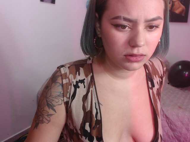 Εκπομπές οθόνης Sara-hotxxx