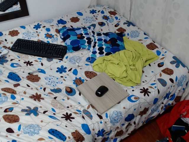 Εκπομπές οθόνης Sara1Sofia22