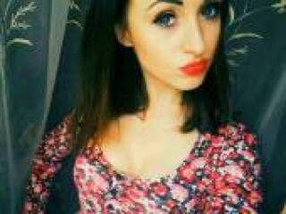 Ερωτική συνομιλία μέσω βίντεο saracute