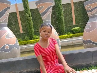 Ερωτική συνομιλία μέσω βίντεο Sarah-myah2