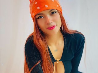 Ερωτική συνομιλία μέσω βίντεο SaraLoveee
