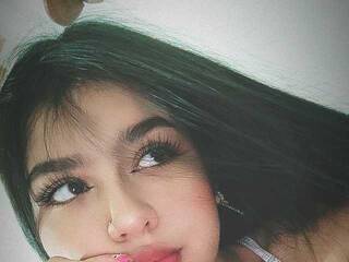 Ερωτική συνομιλία μέσω βίντεο saritahotg