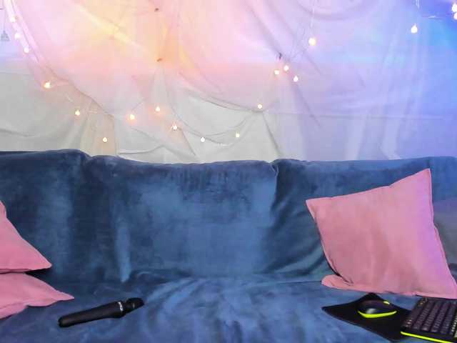 Εκπομπές οθόνης Sasha-Evans