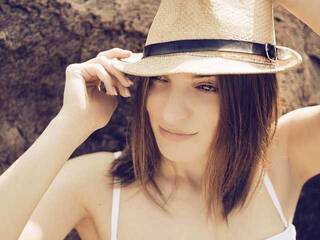 Ερωτική συνομιλία μέσω βίντεο SashaMurr